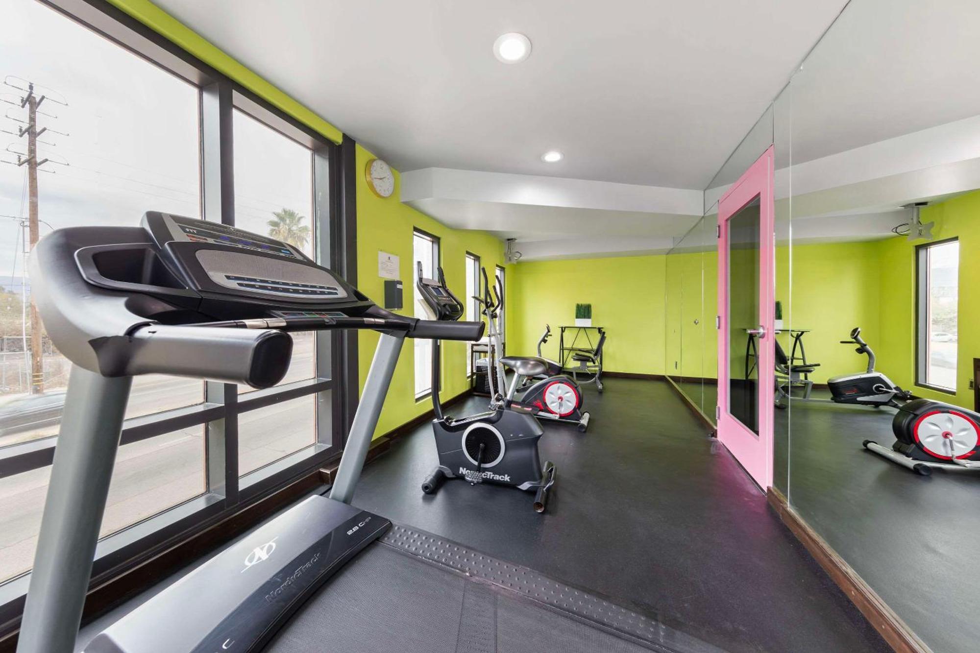 לוס אנג'לס Blvd Hotel And Studios Universal-Hollywood, Ascend Hotel Collection מראה חיצוני תמונה